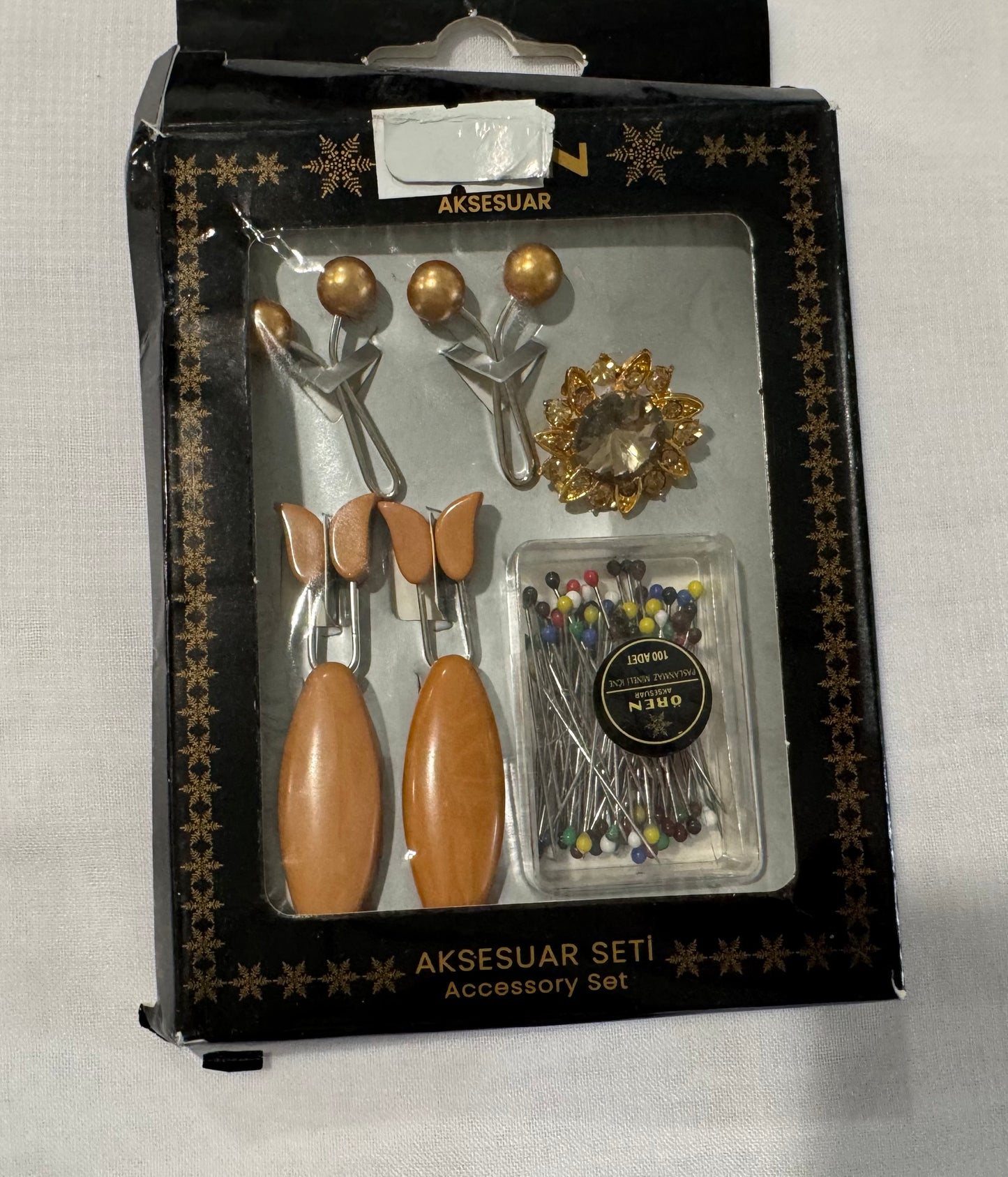 Pin Set