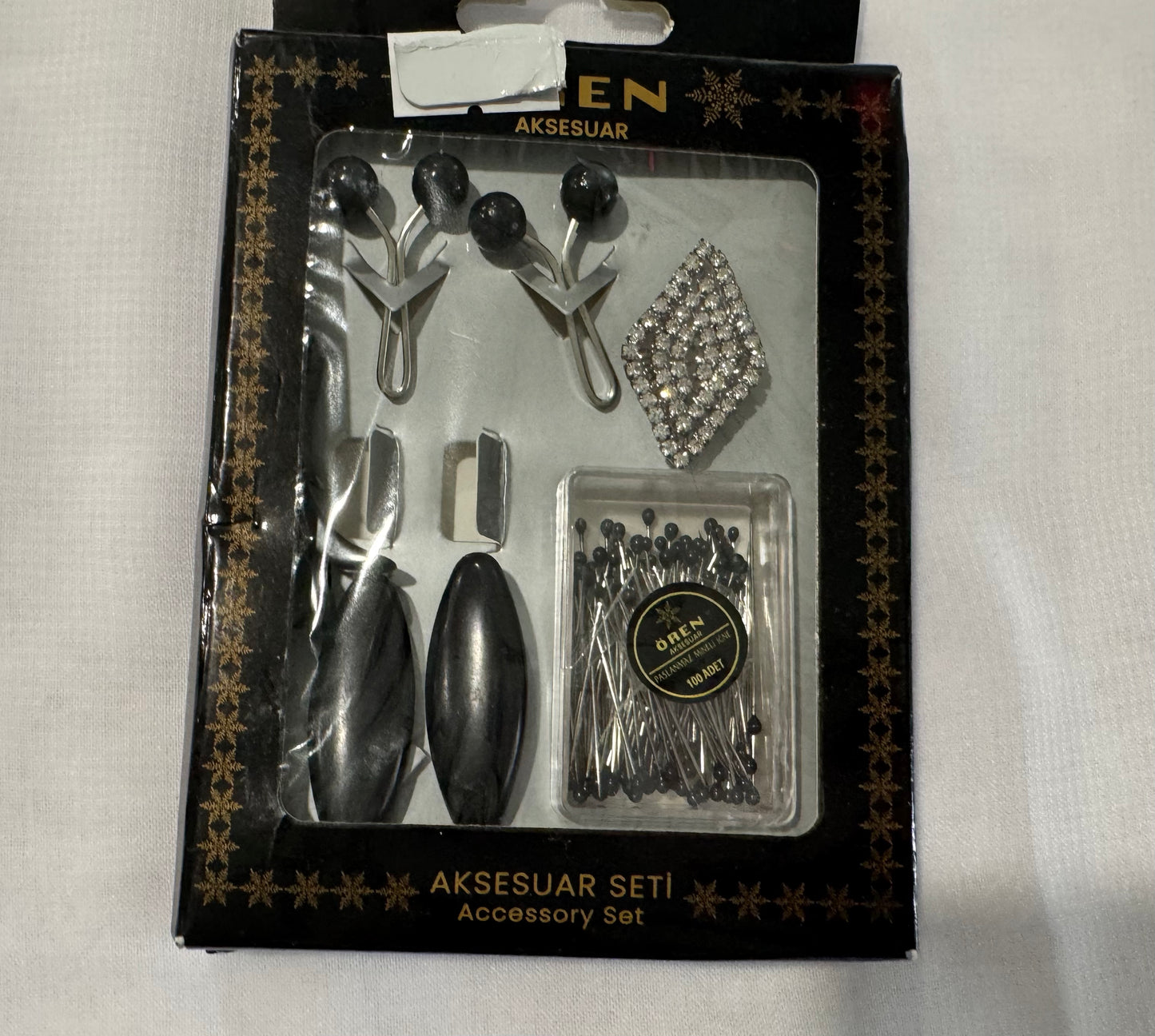 Pin Set