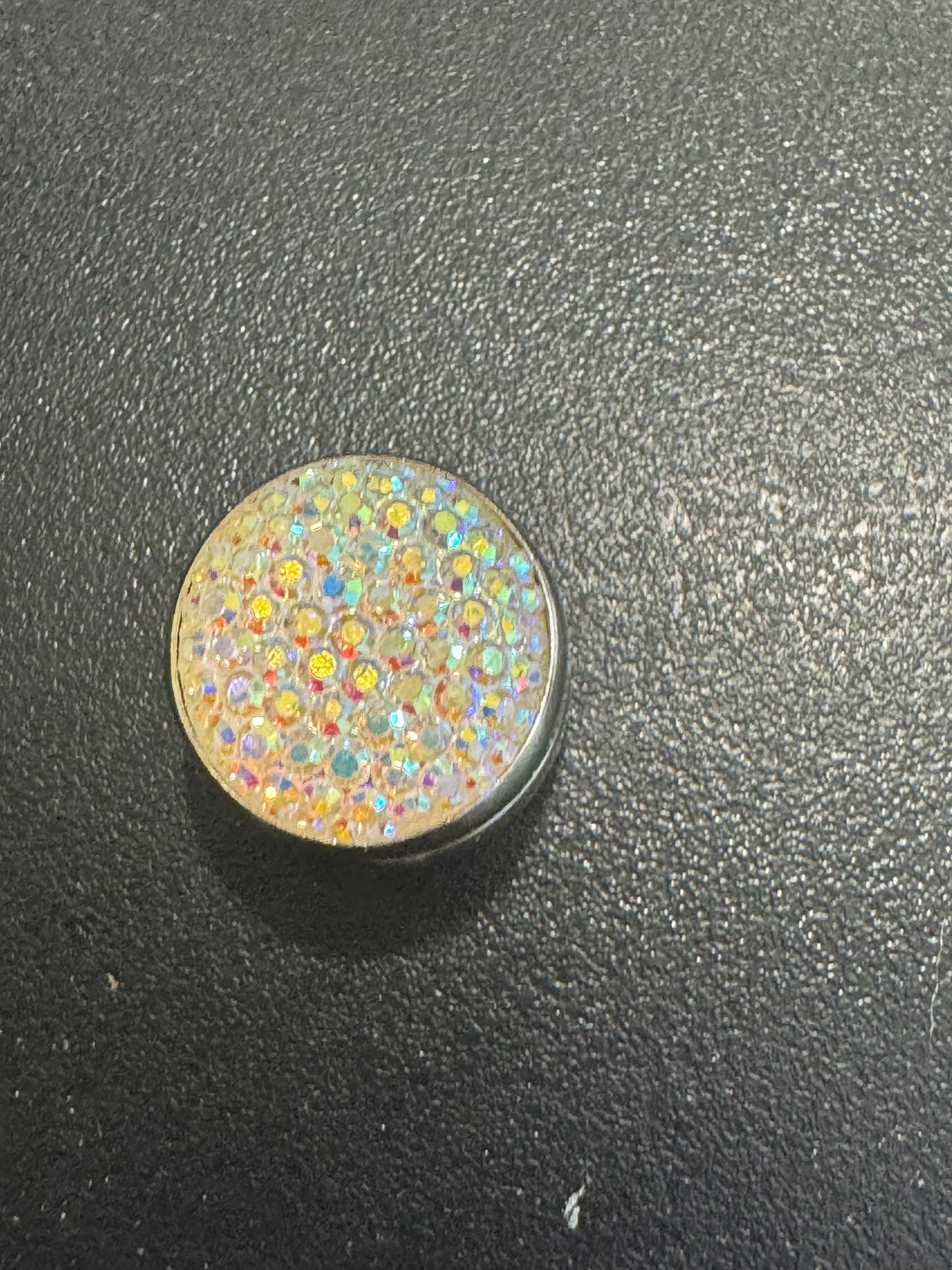 Turkish Round Magnet Medium Pin