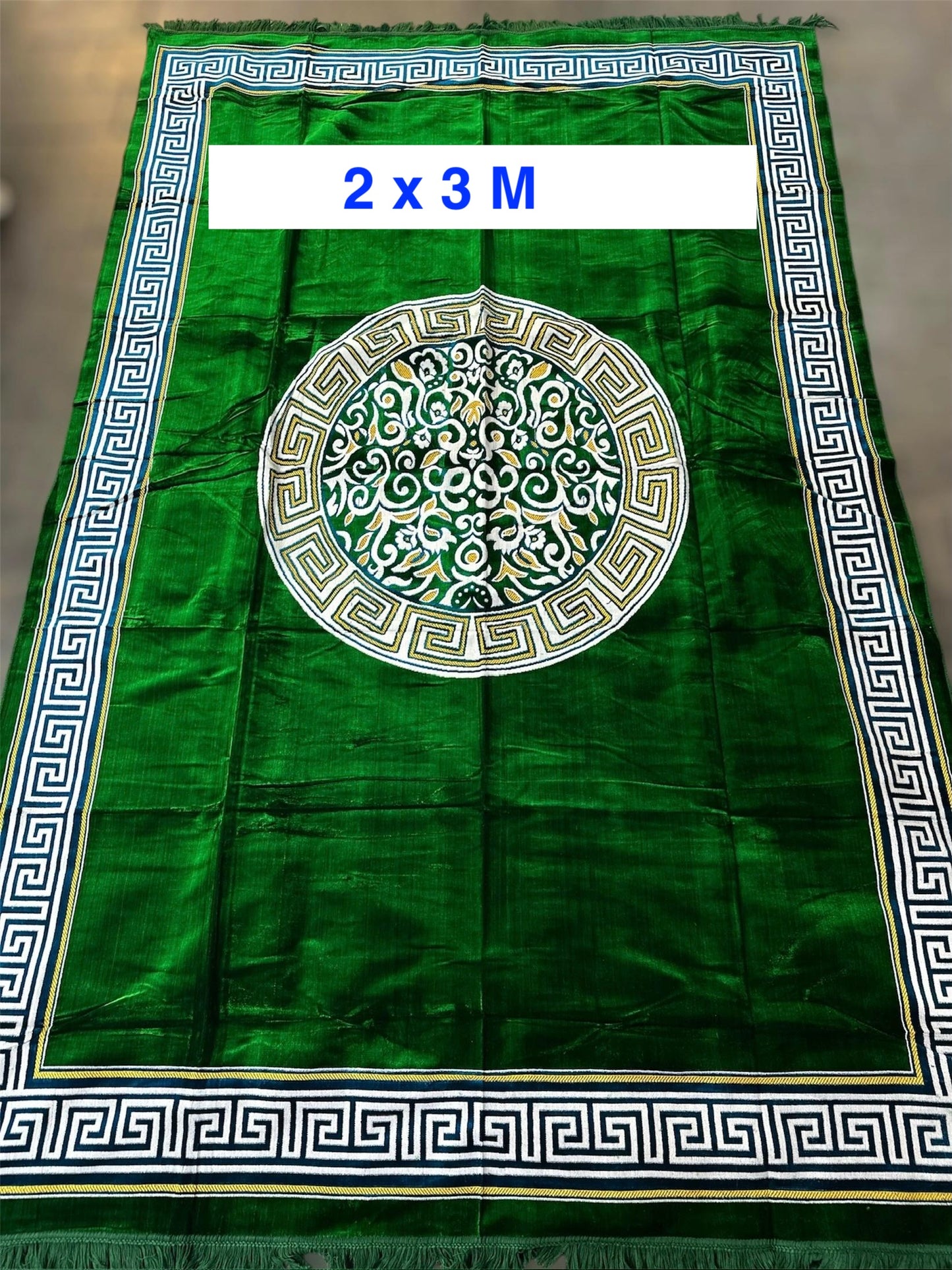 Emerald Circle of Noor Grand Prayer Mat (Extra-large size )