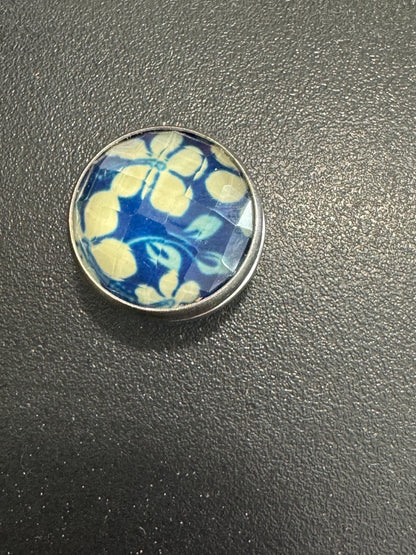 Classic Turkish  Round Magnet large Pin