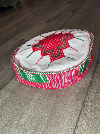 Pouto Hat type 1