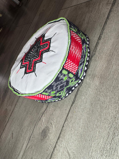 Pouto Hat type 1